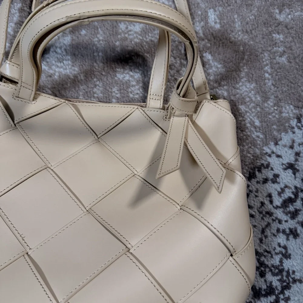 ETIENNE‎ AIGNER Leather Ella Woven Satchel Crossbody Luggage Handbag Purse Cream